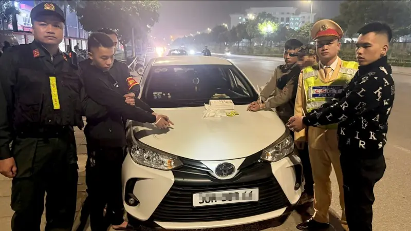 Bắt giữ đối tượng mua bán trái phép chất ma túy